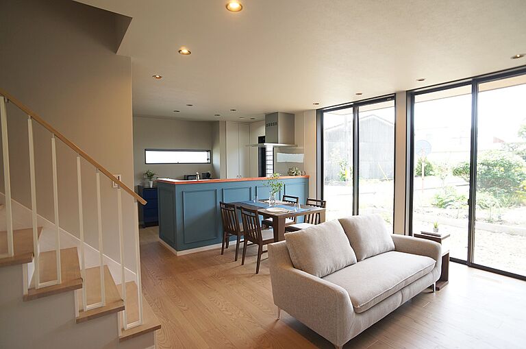 伸和建設株式会社の公式画像_リビング5