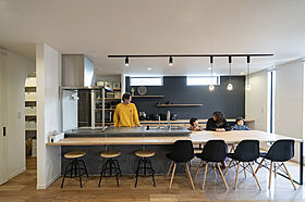 伸和建設株式会社の施工事例「無駄のない家事動線がこだわりのお家」のメイン画像