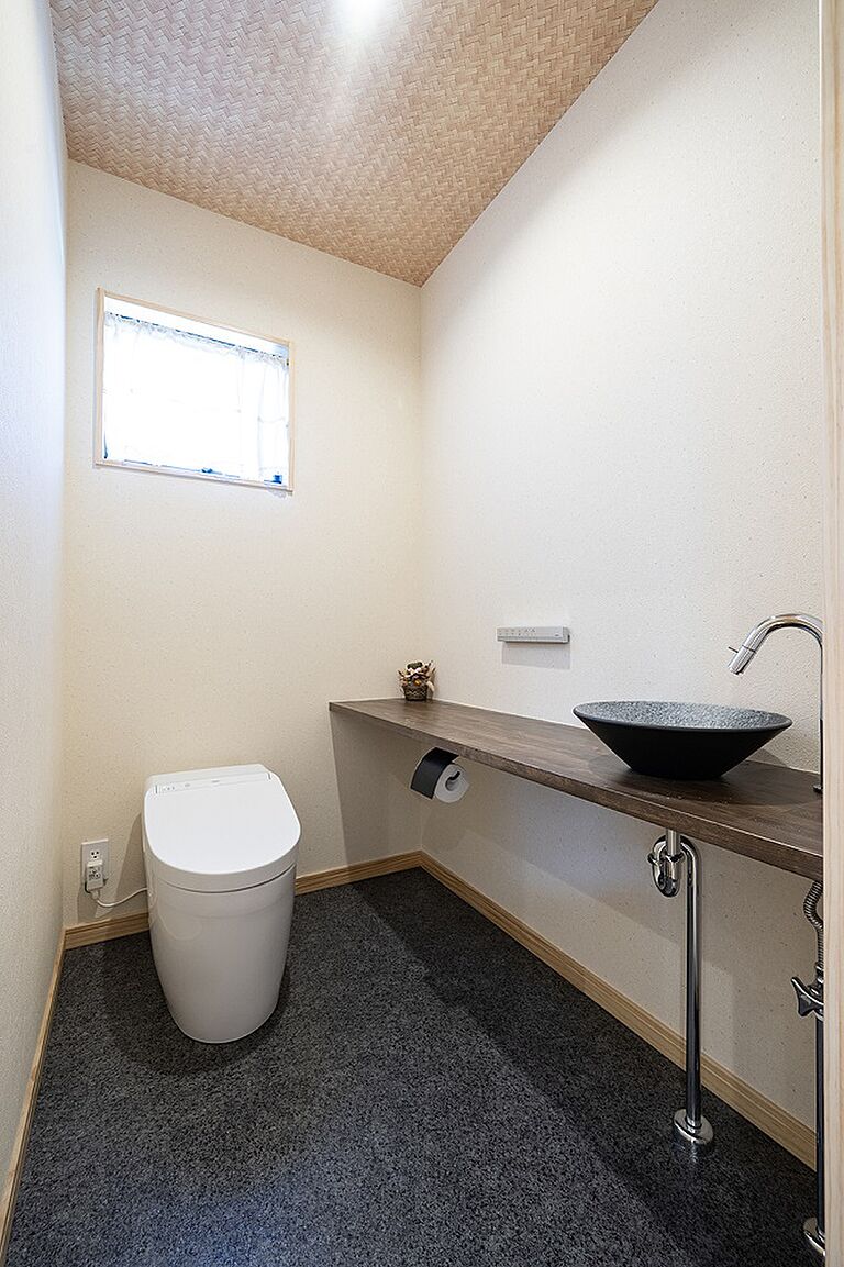 伸和建設株式会社の公式画像_トイレ7