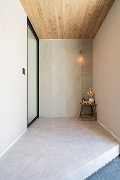 伸和建設株式会社の施工事例「吹き抜け×ホテルライクなお家」の画像3