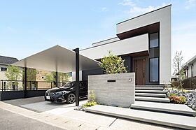 伸和建設株式会社の施工事例「高級感あふれるホテルライクなお家」の画像1