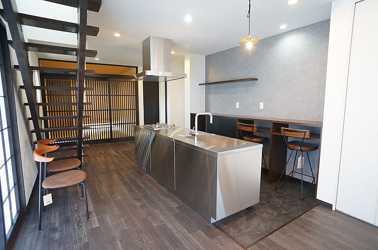 伸和建設株式会社の公式画像_キッチン5