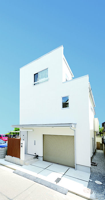 姫路の一級建築士【住空間建築設計】の施工事例「加古川市 F様邸 狭小地に建つ3階建て」の画像