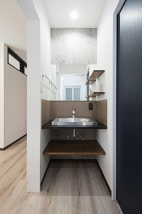 姫路の一級建築士【住空間建築設計】の施工事例「光と風の通り道をデザインした家」の画像4