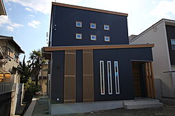 タマホーム株式会社 洲本店の施工事例「カフェ風の空間に遊び心をちりばめた家」の画像