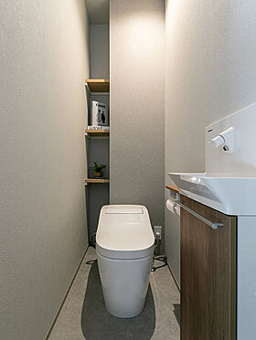 八幡コーポレーション株式会社の施工事例「木のぬくもりが溢れるナチュラルテイストな家」の画像10