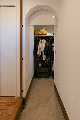 八幡コーポレーション株式会社の施工事例「かわいいがギュッと詰まった家」の画像9