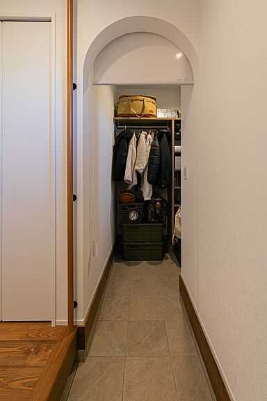八幡コーポレーション株式会社の施工事例「かわいいがギュッと詰まった家」の画像9