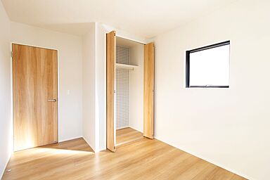 FUJIKEN ORDERHOUSEの施工事例「ナチュラルカラーが心地いい。日差したっぷりの暖かなお家。」の画像5