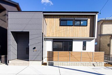 FUJIKEN ORDERHOUSEの施工事例「ナチュラルカラーが心地いい。日差したっぷりの暖かなお家。」の画像6