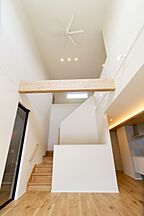 シンプルモダンスタイルのリビング FUJIKEN ORDERHOUSEの事例画像