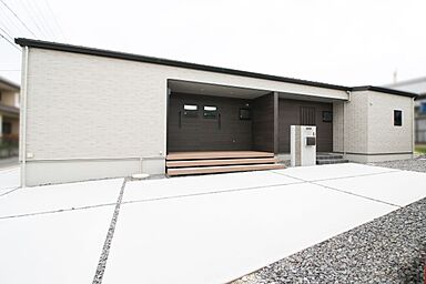 FUJIKEN ORDERHOUSEの施工事例「居場所がたくさん!ゆったりとした平屋のお家。」の画像1