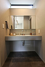 木の家スタイルの洗面所 FUJIKEN ORDERHOUSEの事例画像