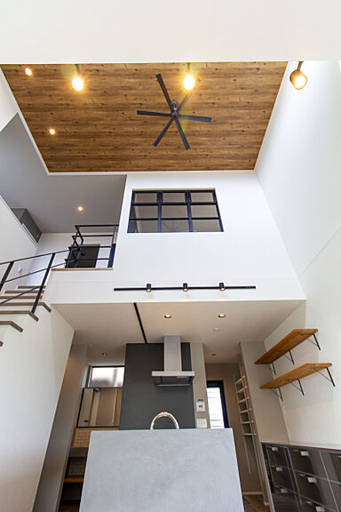 FUJIKEN ORDERHOUSEの施工事例「居場所がたくさん。家族の距離感が心地いいお家」の画像1