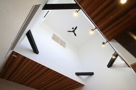 FUJIKEN ORDERHOUSEの施工事例「吹抜けのあるLDKが魅力、26坪のコンパクトなお家」の画像4