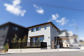 FUJIKEN ORDERHOUSEの施工事例「木の温かな風合いが心地よいお家」の画像1