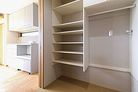 FUJIKEN ORDERHOUSEの施工事例「木の温かな風合いが心地よいお家」の画像5