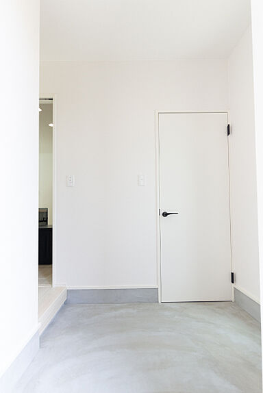 FUJIKEN ORDERHOUSEの施工事例「ホワイトを基調としたシンプルなお家 ZERO-CUBE」の画像2