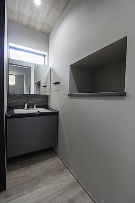 FUJIKEN ORDERHOUSEの施工事例「勾配天井の2階リビングのお家」の画像6