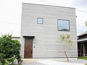 FUJIKEN ORDERHOUSEの施工事例「ホワイト×ダークブラウンのシンプルなお家 ZERO-CUBE」のメイン画像