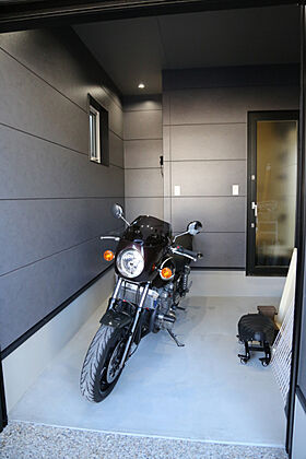 FUJIKEN ORDERHOUSEの施工事例「バイクガレージつき!夢がつまったサロン併用住宅」の画像8