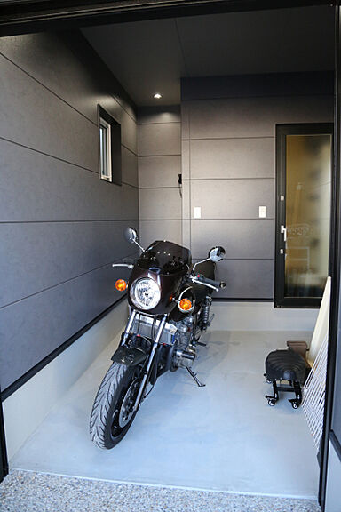 FUJIKEN ORDERHOUSEの施工事例「バイクガレージつき!夢がつまったサロン併用住宅」の画像8
