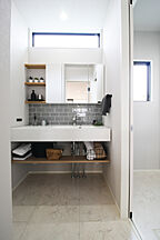 シンプルモダンスタイルの洗面所 FUJIKEN ORDERHOUSEの事例画像