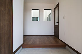 FUJIKEN ORDERHOUSEの施工事例「シックな色味でまとめた、中庭のある家 ZERO-CUBE 回 KAI」の画像1