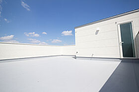 FUJIKEN ORDERHOUSEの施工事例「壁紙にこだわりの詰まったカラフルなお家 ZERO-CUBE+SKYBALCONY」の画像6