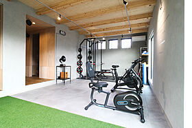 FUJIKEN ORDERHOUSEの施工事例「落着きと温かみの溢れる接骨院併用住宅」の画像4