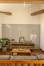 カフェスタイルのリビング 株式会社トミオの事例画像