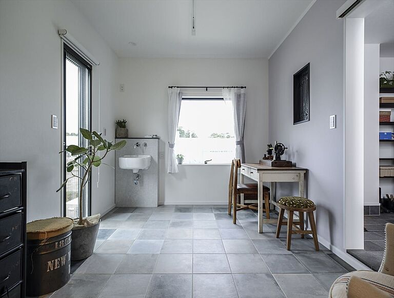 株式会社トミオの公式画像_リビング2