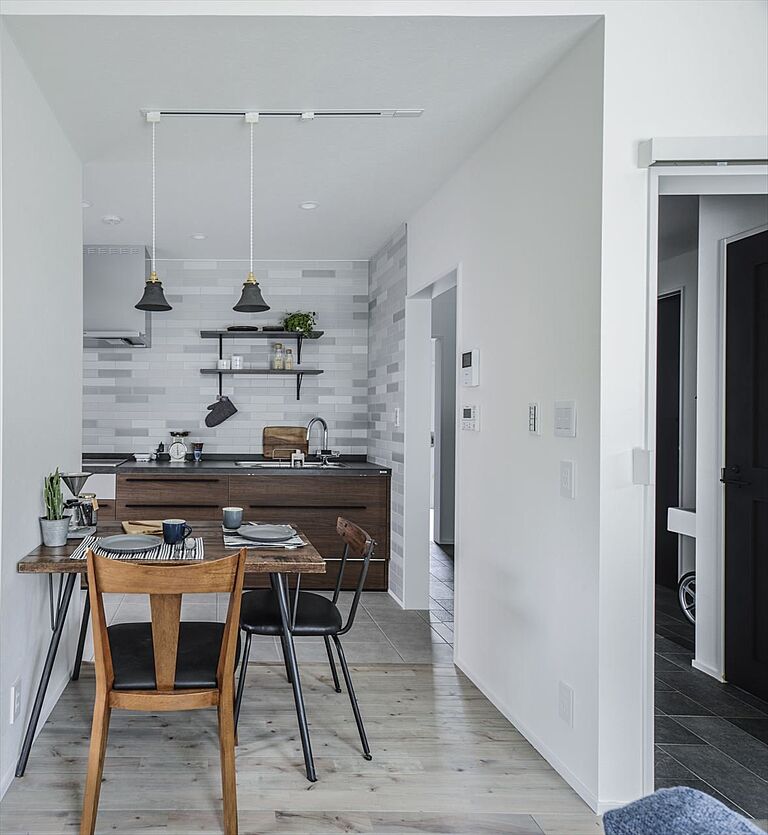 株式会社トミオの公式画像_リビング3