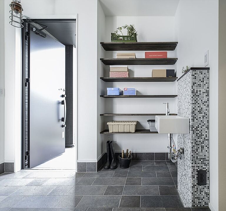 株式会社トミオの公式画像_玄関6