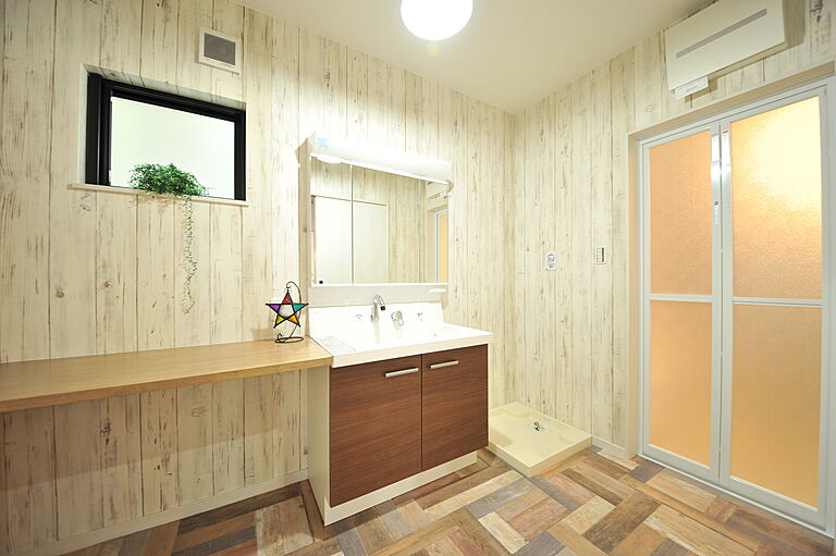 株式会社エスクリエイトの公式画像_洗面6