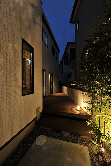 株式会社エスクリエイトの施工事例「岸和田市 印象的な階段のあるZEH住宅」の画像8