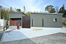 一条工務店 久留米東展示場の施工事例「熊取町 平屋のZEH住宅」の画像