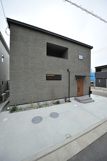 株式会社エスクリエイトの施工事例「貝塚市 窓の配置デザインを取り入れた家」の画像