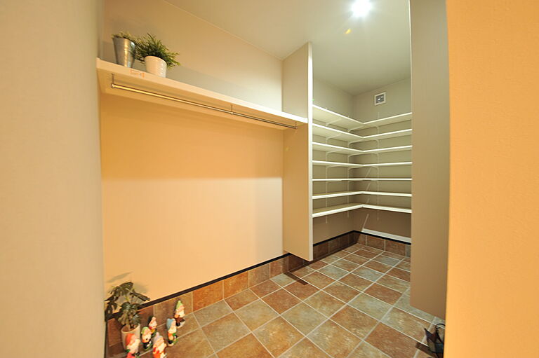 株式会社エスクリエイトの公式画像_玄関3