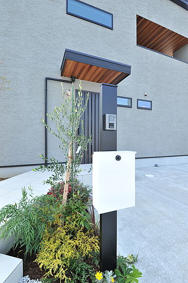 株式会社エスクリエイトの施工事例「泉佐野市 シンプルモダンな家」の画像8