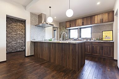 ワンダーホーム ~土地相談からお手伝いいたします~の施工事例「上下に広がるスキップフロアの家」の画像5