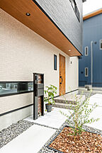 シンプルモダンスタイルの外観 ワンダーホーム ~土地相談からお手伝いいたします~の事例画像