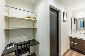 ワンダーホーム ~土地相談からお手伝いいたします~の施工事例「ウイスキー棚のあるスタイリッシュモダンな家」の画像6