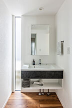 シンプルモダンスタイルの洗面所 ワンダーホーム ~土地相談からお手伝いいたします~の事例画像