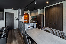 ワンダーホーム ~土地相談からお手伝いいたします~の施工事例「収納力抜群!アクセントクロスが目を惹くホテルライクな家」の画像4