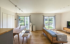 ワンダーホーム ~土地相談からお手伝いいたします~の施工事例「石材を使った外構デザインが魅力!ランドリールームのある北欧スタイルの家」の画像4