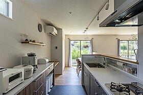 ワンダーホーム ~土地相談からお手伝いいたします~の施工事例「石材を使った外構デザインが魅力!ランドリールームのある北欧スタイルの家」の画像7