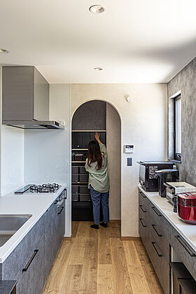 ワンダーホーム ~土地相談からお手伝いいたします~の施工事例「スタイリッシュな片流れ屋根がカッコいい、バイク用ガレージのある家」の画像8