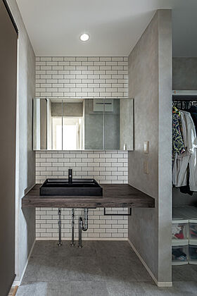 ワンダーホーム ~土地相談からお手伝いいたします~の施工事例「家族の距離が近付く!スタイリッシュなナチュラルモノトーンの家」の画像8