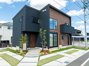 HESTAHOME(ヘスタホーム)の施工事例「外観も内装もオシャレに。まるでカフェのようなお家」の画像